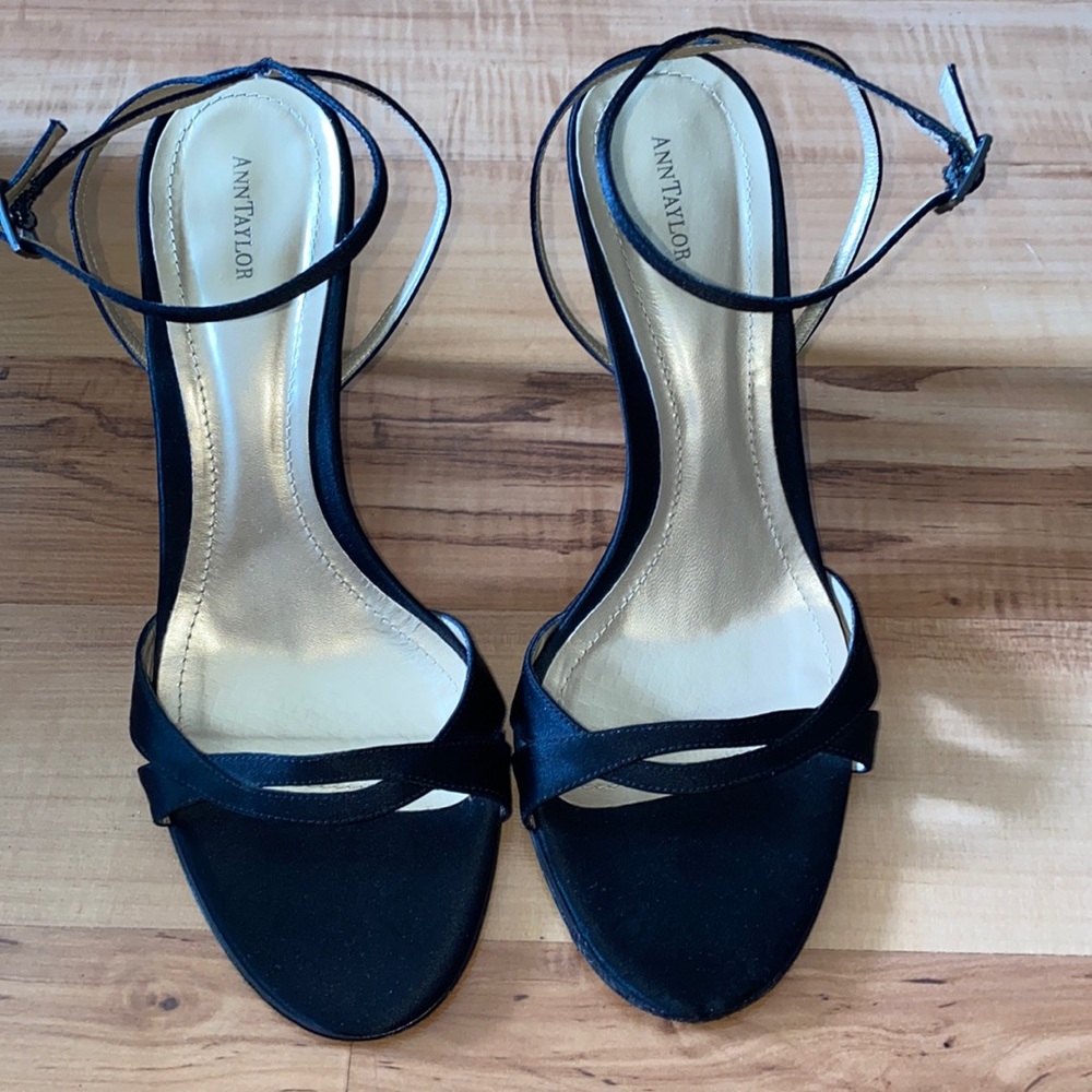 Ann Taylor Black Satin Ankle Strap Sandal. Size 10